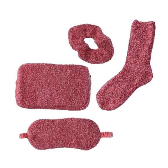 Time And Tru Cozy Travel Set - Picture 11 of 11